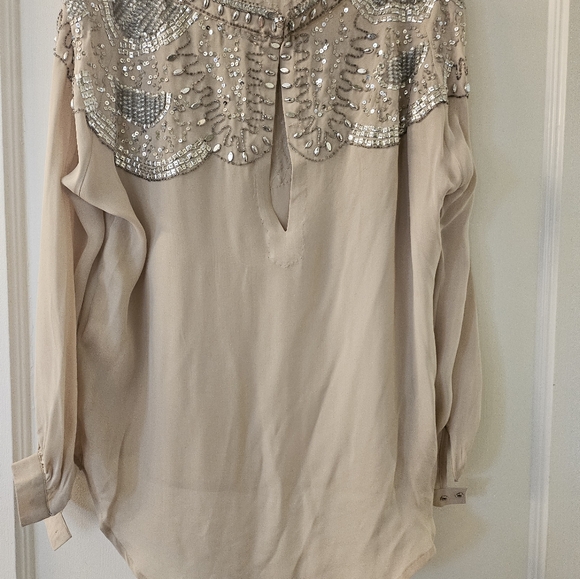 Stunning Haute Hippie Silk Keyhole Blouse with embellishments, S...SALE - Picture 3 of 6